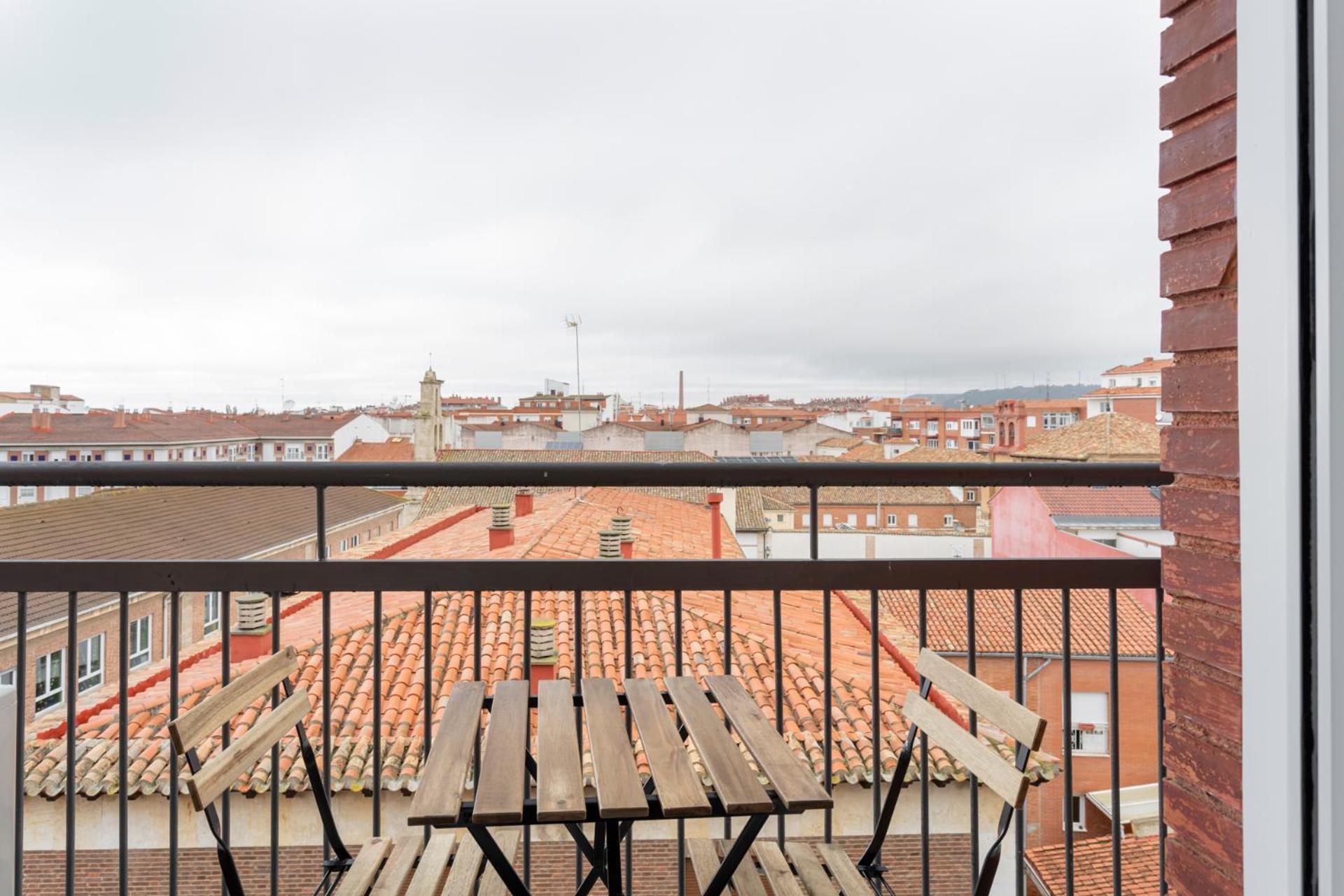 Alda Palencia Catedral Aparthotel Exterior photo